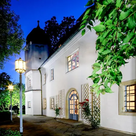 Schloss Maierhofen *