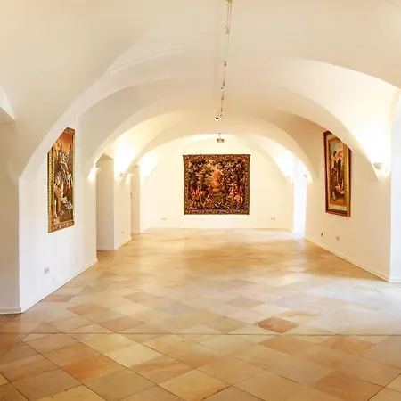 منزل للإقامة Schloss Maierhofen