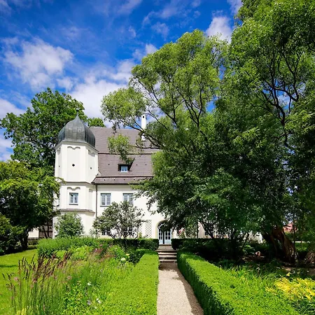 Schloss Maierhofen منزل للإقامة Painten